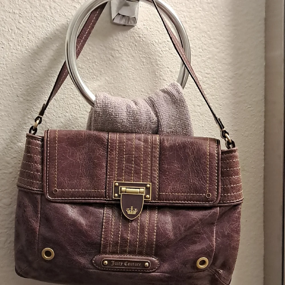 Juicy Couture Maroon Leather Women's Bag - Picture 4 of 11